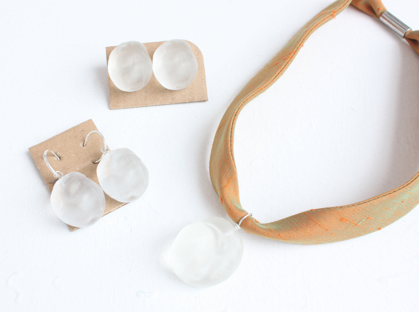 Grace Richardson: Resin Conker necklace